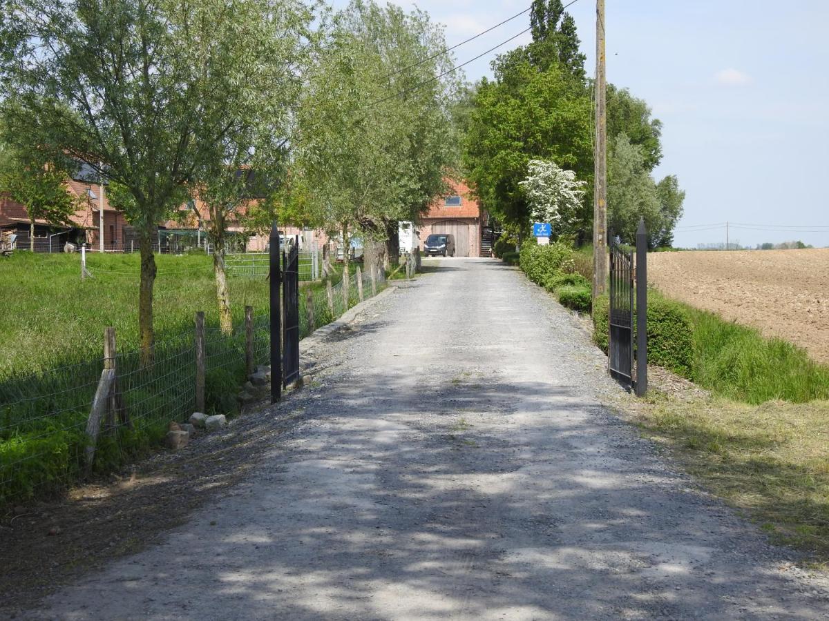 B&B De Linde Wijtschate Esterno foto